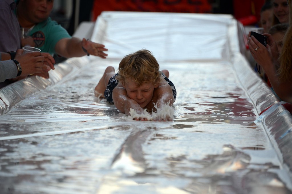 ../Images/Donderdag kermis 471.jpg